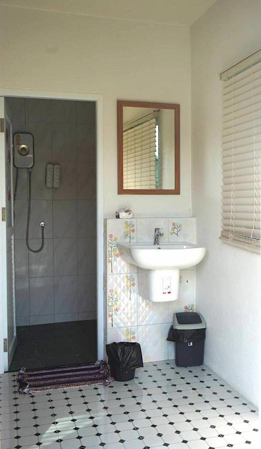 Feel Like Home แบบบ้านบ้าน Talat Amphoe Nakhon Chai Si Ngoại thất bức ảnh